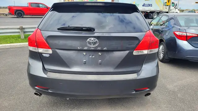 2010 Toyota Venza V6 - Photo 6