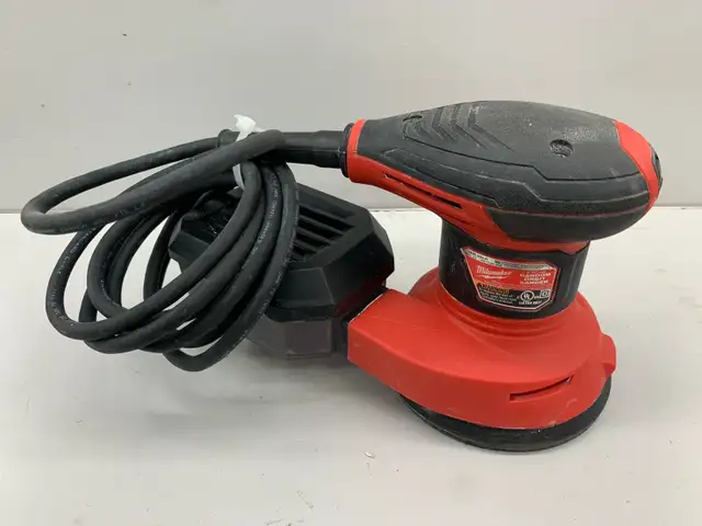 Milwaukee 6034 Orbital Sander - Photo 2