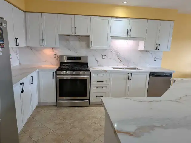Kitchen cabinet door replacement - Photo 3