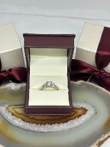 Vintage Trinity overlapping W/G Diamond Ring