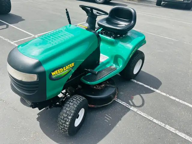 Lawn tractor - Photo 5