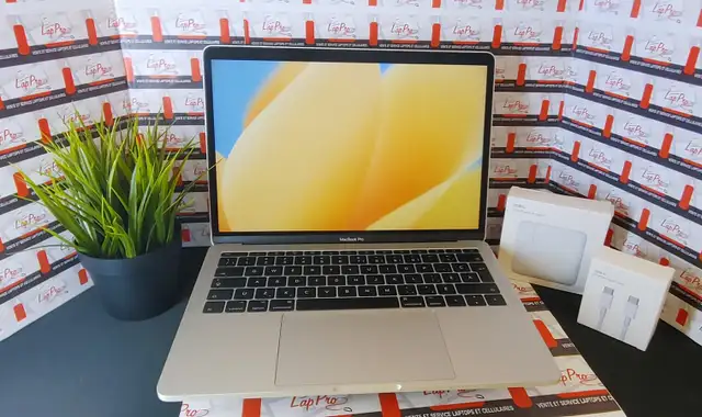 Apple Macbook Pro 13' (2017) Core i5 ⚡⚡