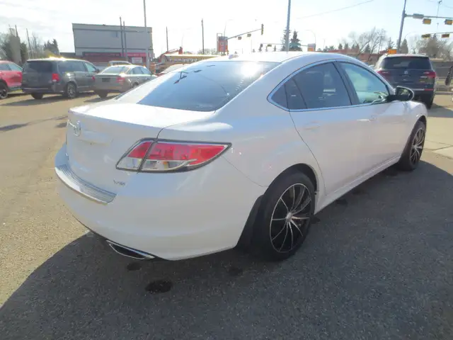 2010 Mazda Mazda6 GT V6 | Htd Lthr/Sunroof/BSM/AUX ~ Only 148k - Photo 3