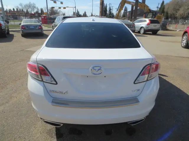 2010 Mazda Mazda6 GT V6 | Htd Lthr/Sunroof/BSM/AUX ~ Only 148k - Photo 4