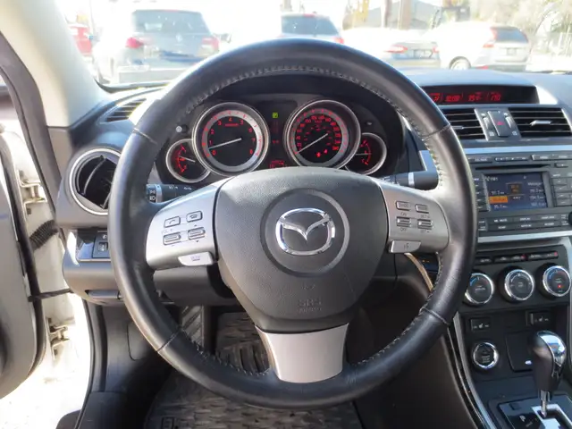 2010 Mazda Mazda6 GT V6 | Htd Lthr/Sunroof/BSM/AUX ~ Only 148k - Photo 15