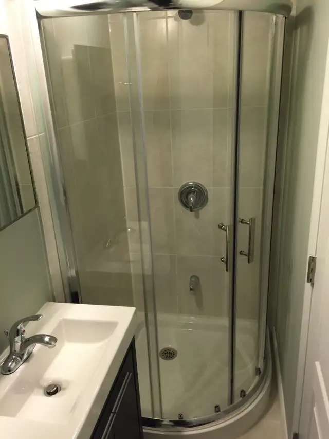 YorkU Village Room For Rent - Photo 4