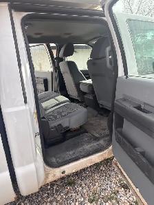 2016 Ford F250 Superduty Crew Car - Photo 5