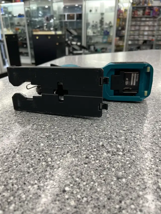 Makita DJV184 Jigsaw (Tool Only) - Photo 3