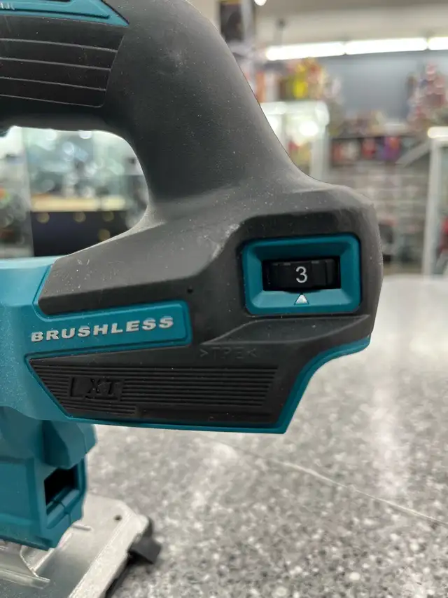 Makita DJV184 Jigsaw (Tool Only) - Photo 4