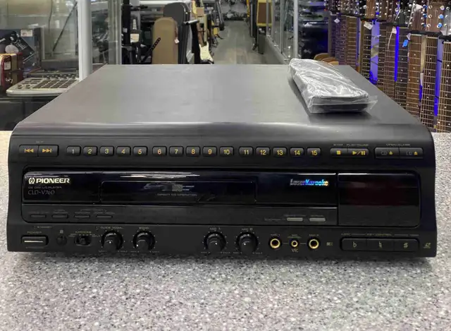 Pioneer CLD-V760 Laser Disc Player