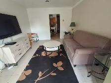 Fully Furnished 2 Bedroom - Photo 2