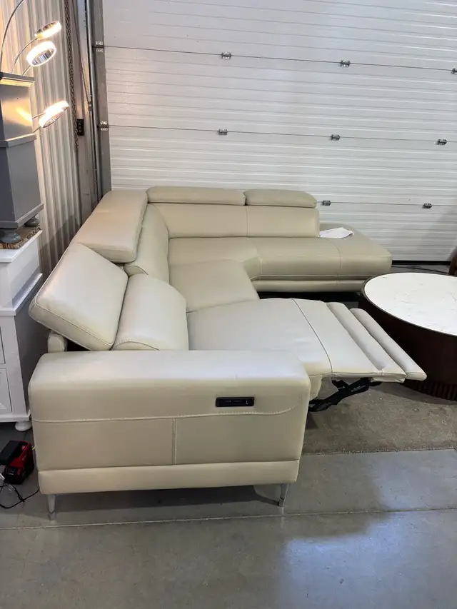 Leather sectional with power seat - Photo 3