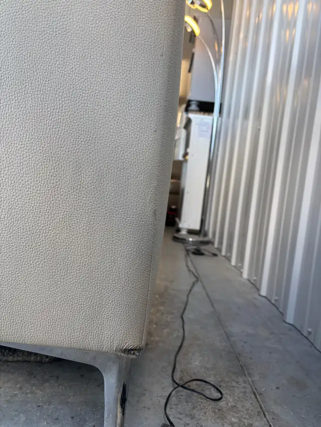 Leather sectional with power seat - Photo 6