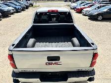 2015 GMC SIERRA 1500 DENALI – 5.3L V8 – 4X4   146,750 KM - Photo 8