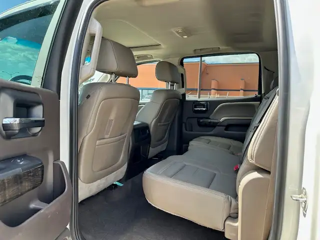 2015 GMC SIERRA 1500 DENALI – 5.3L V8 – 4X4   146,750 KM - Photo 13