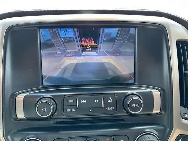 2015 GMC SIERRA 1500 DENALI – 5.3L V8 – 4X4   146,750 KM - Photo 16