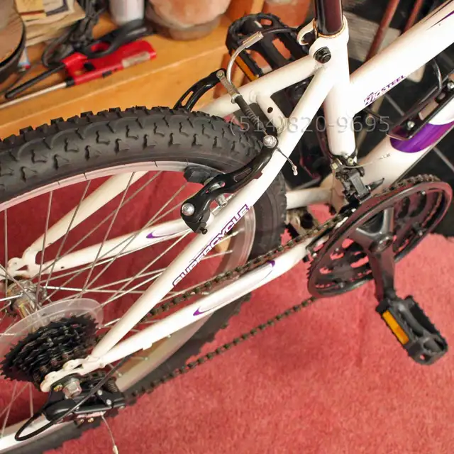 Vélo montagne femme 24' cadre TRÈS PETIT Supercycle SC1800 NEUVE - Photo 6