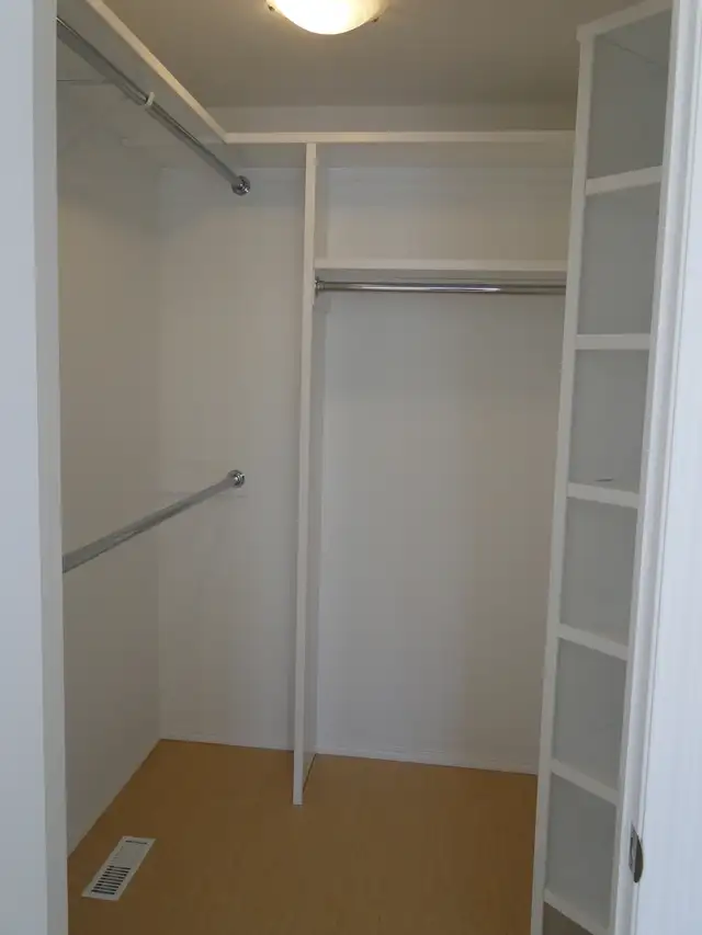 2 Bed Duplex for Rent - Photo 9