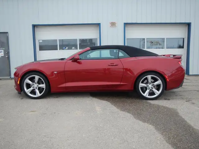 2016 Chevrolet Camaro SS Convertible 6.2L V8 - Photo 2