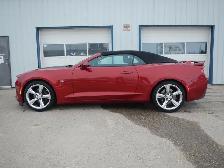 2016 Chevrolet Camaro SS Convertible 6.2L V8 - Photo 2