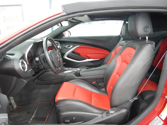 2016 Chevrolet Camaro SS Convertible 6.2L V8 - Photo 13
