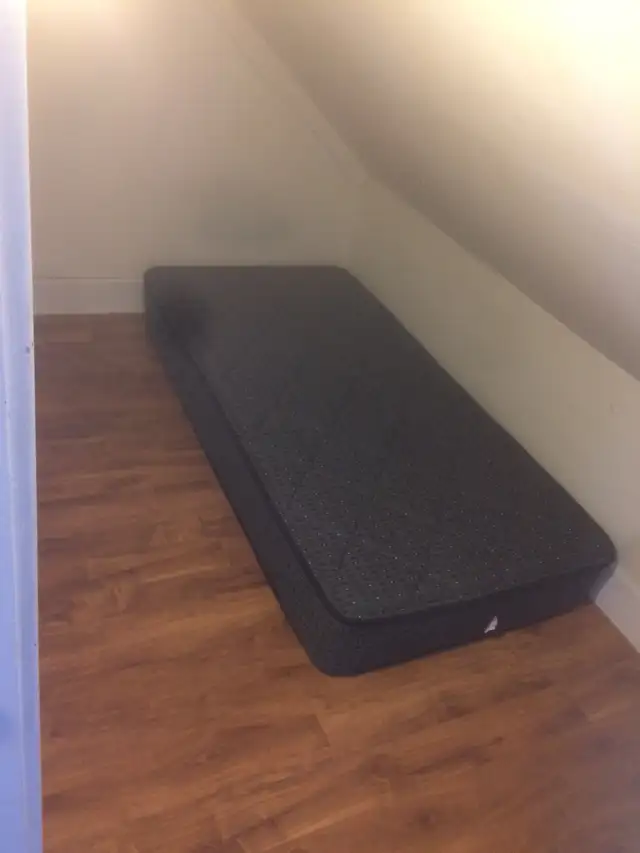 ROOM for rent / CHAMBRE a louer Universite de Moncton Sunny Brae - Photo 7