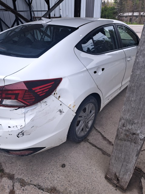 2019 Hyundai Elantra Preferred, Korean Built - Photo 4
