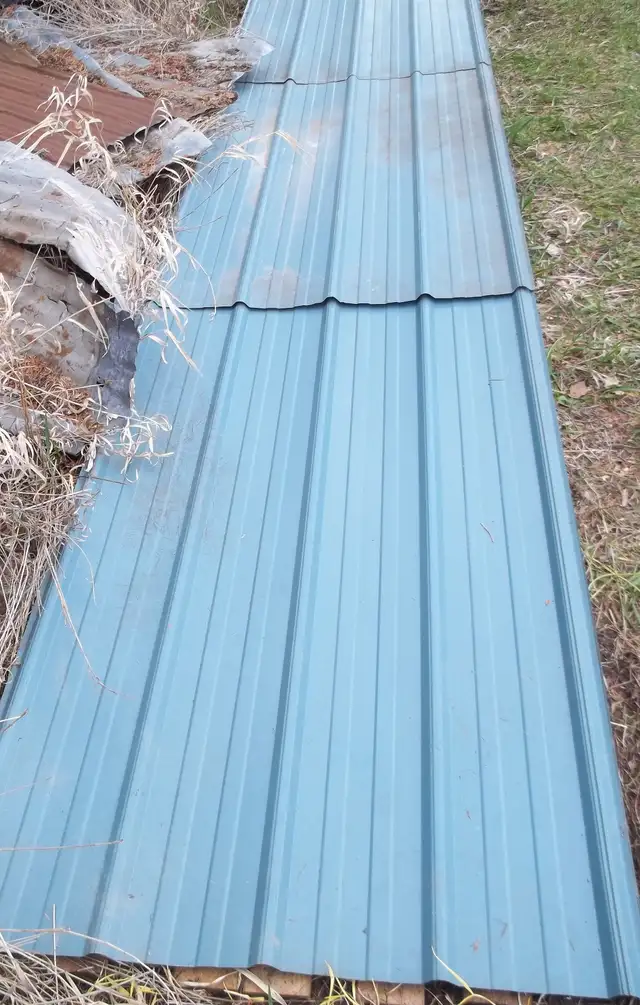 Steel Roofing .(blue) Never installed.(new) - Photo 3