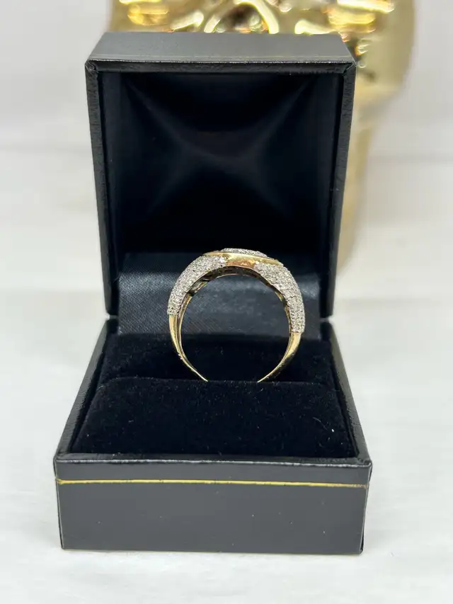 1.75 CT. T.W. Cluster-Diamond  Ring - Photo 6