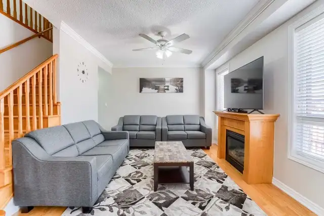 3 bedroom detach house for rent from June 01 - Photo 4