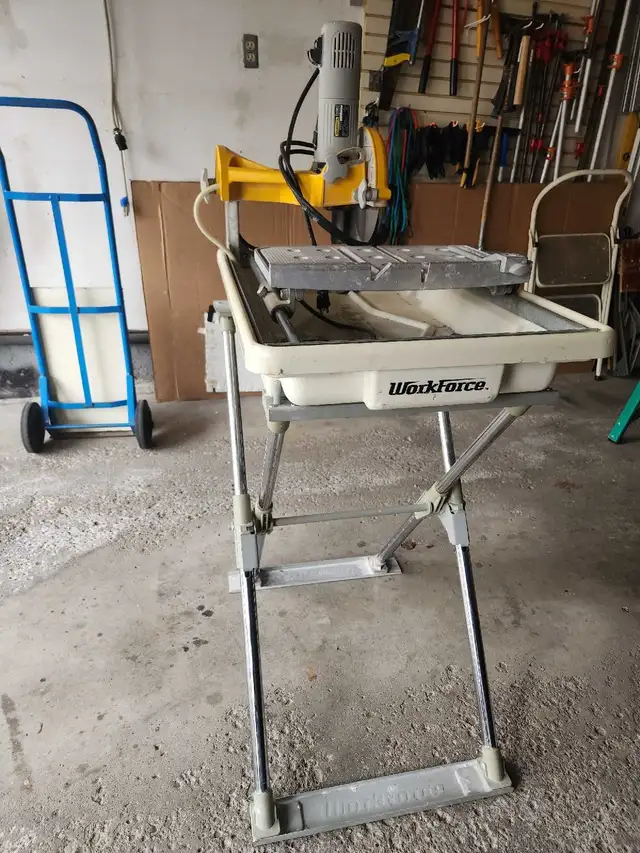 Workforce 7' Tile Saw - Photo 4