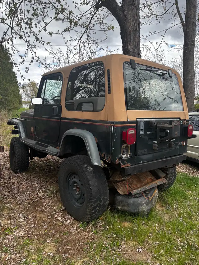 1997 YJ Jeep - Photo 2