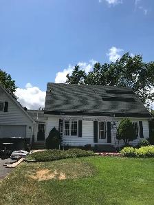 NOW HIRING — ROOFERS & LABOURERS - Photo 2