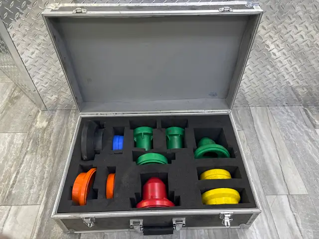 Spicer/Dana SPI401 Seal Installation Kit in case - Photo 2