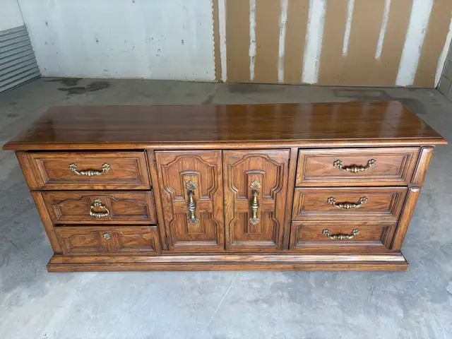 Free delivery used Vintage Wood Dresser with 9 Drawers - Photo 3