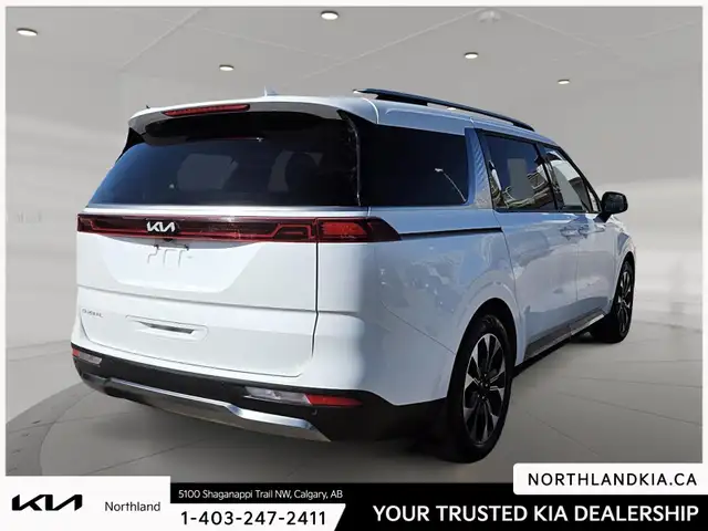 2024 Kia Carnival EX - Photo 4