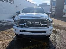 2018 Ram 3500 LIMITED MEGACAB 4X4 6'4 BOX /1 OWNER NO ACCIDENTS - Photo 2