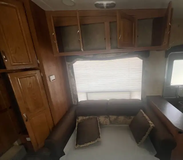2009 Jayco Eagle  255RKS REAR KITCHEN, COUPLES UNIT - Photo 31