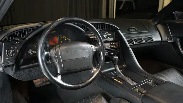 1992 Chevrolet Corvette - Photo 17