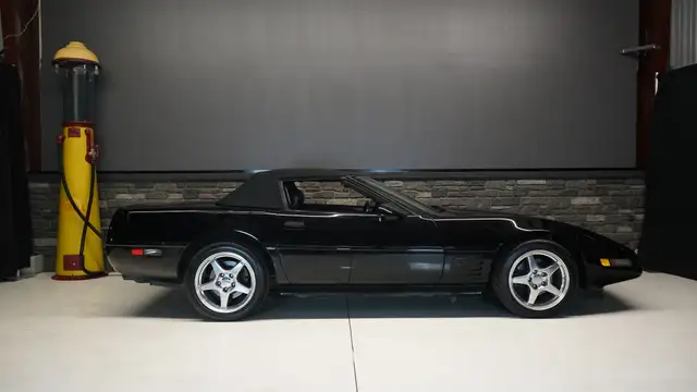 1992 Chevrolet Corvette - Photo 30