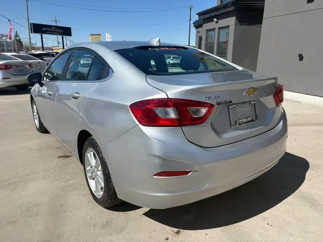 2018 CHEVROLET CRUZE LT - B/U CAM - HEATED SEATS - VOCAL ASSIST - Photo 3