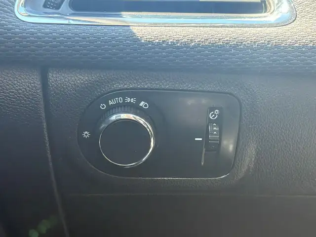 2018 CHEVROLET CRUZE LT - B/U CAM - HEATED SEATS - VOCAL ASSIST - Photo 14
