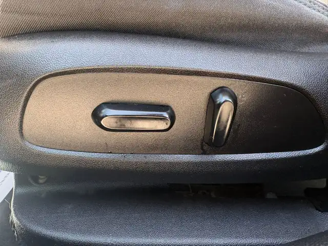 2018 CHEVROLET CRUZE LT - B/U CAM - HEATED SEATS - VOCAL ASSIST - Photo 16