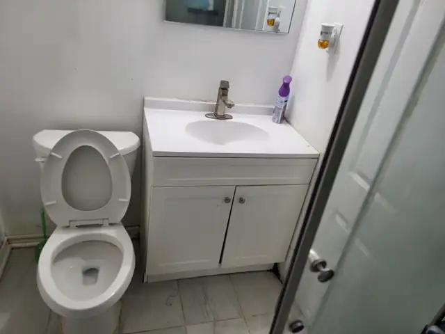 Furnished room for rent - Photo 4