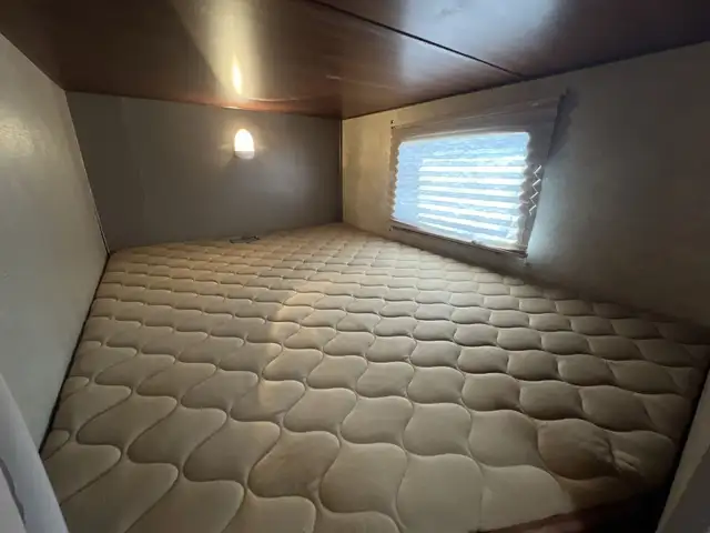 Family-Friendly Travel Trailer Featuring Double Bunks - Photo 13
