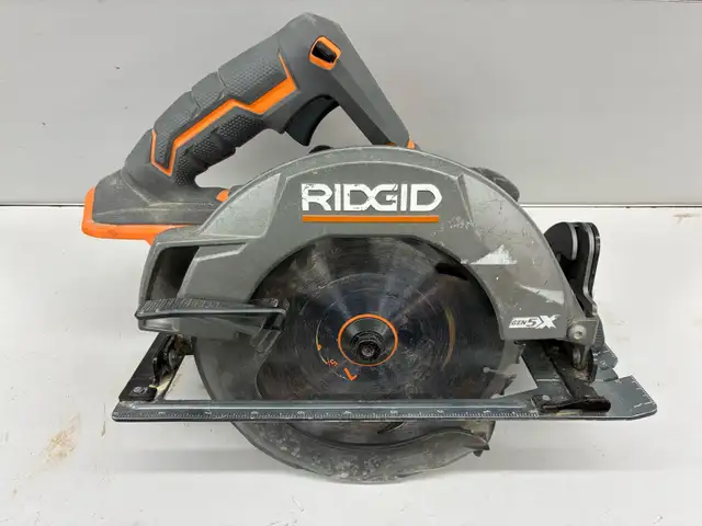 Ridgid R8652 18V Circular Saw