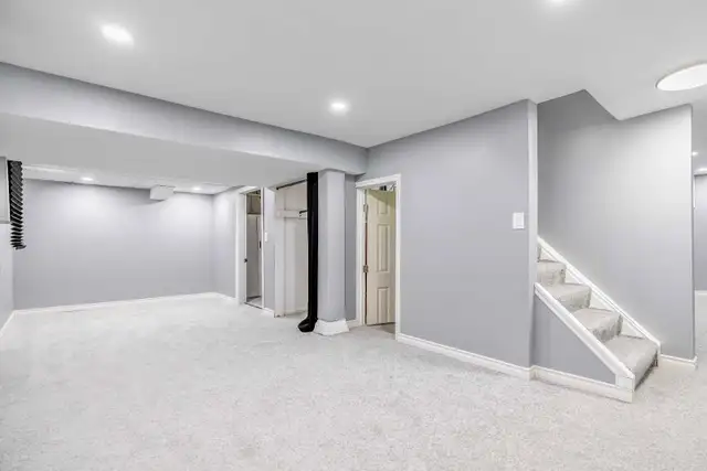 3 bedroom house in fort Garry area, close to Pembina HYW - Photo 8