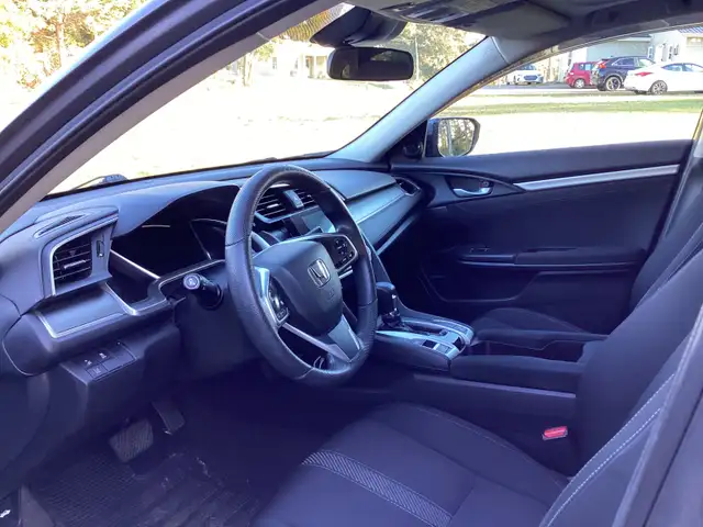 2017 Honda Civic EX - Photo 2
