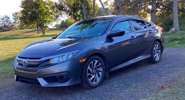 2017 Honda Civic EX - Photo 3