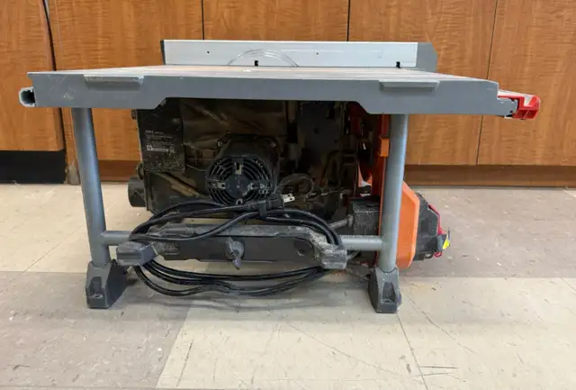 RIDGID 15 Amp 10'' Table Saw with Folding Stand $299 - Photo 3